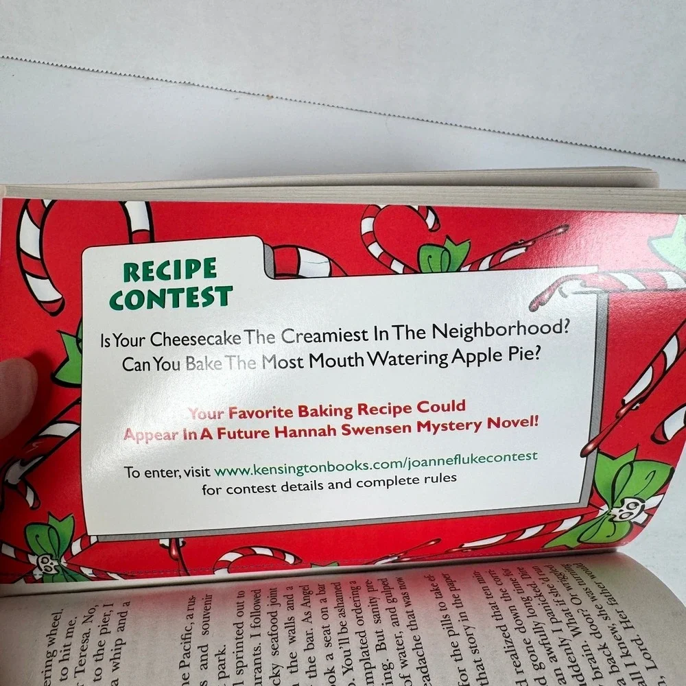 Candy Cane Murder Fluke Levine Meier 2007 1st‎ Mass Market Paperback Holiday